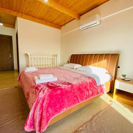 Lahuta E Vjeter Agroturizem Hotell Lac Eksteriør bilde